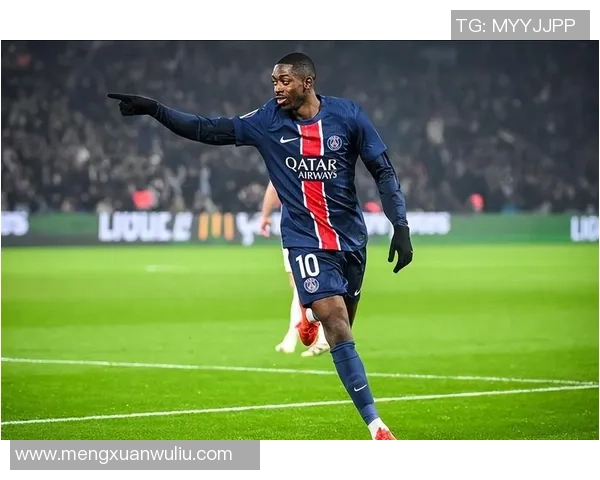 登贝莱在赛场上的表现引发热议球迷期待他带领球队再创辉煌